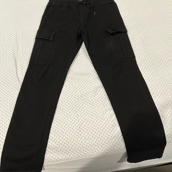 Forever 21 Other - Forever 21 Men’s Cargos Large Slim